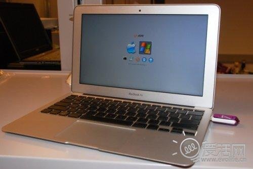 ������U�̸���MacBook AirװWindows7
